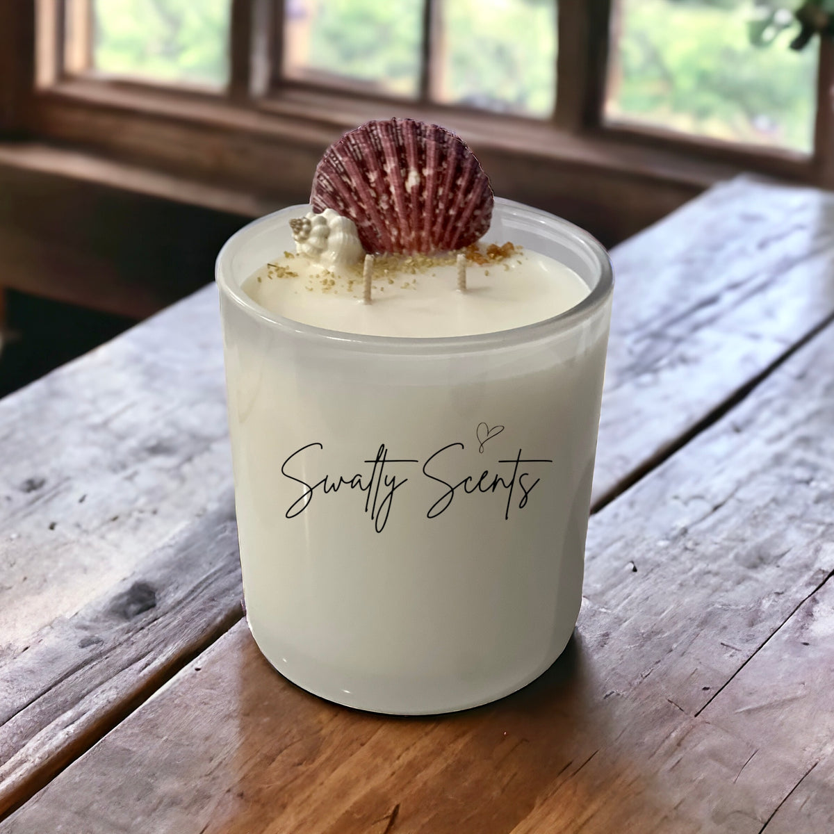 XXL White Candle with Ornaments – Swalty Scents